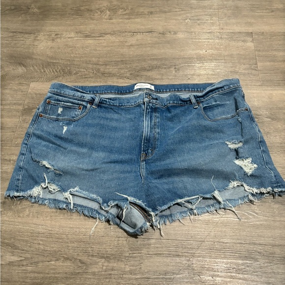 Abercrombie & Fitch The Mom Short High Rise In Medium Destroy Size 36 - Picture 5 of 6